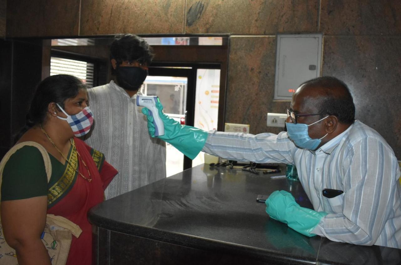 Hotel Sahasra Residency Tirupati Exteriör bild