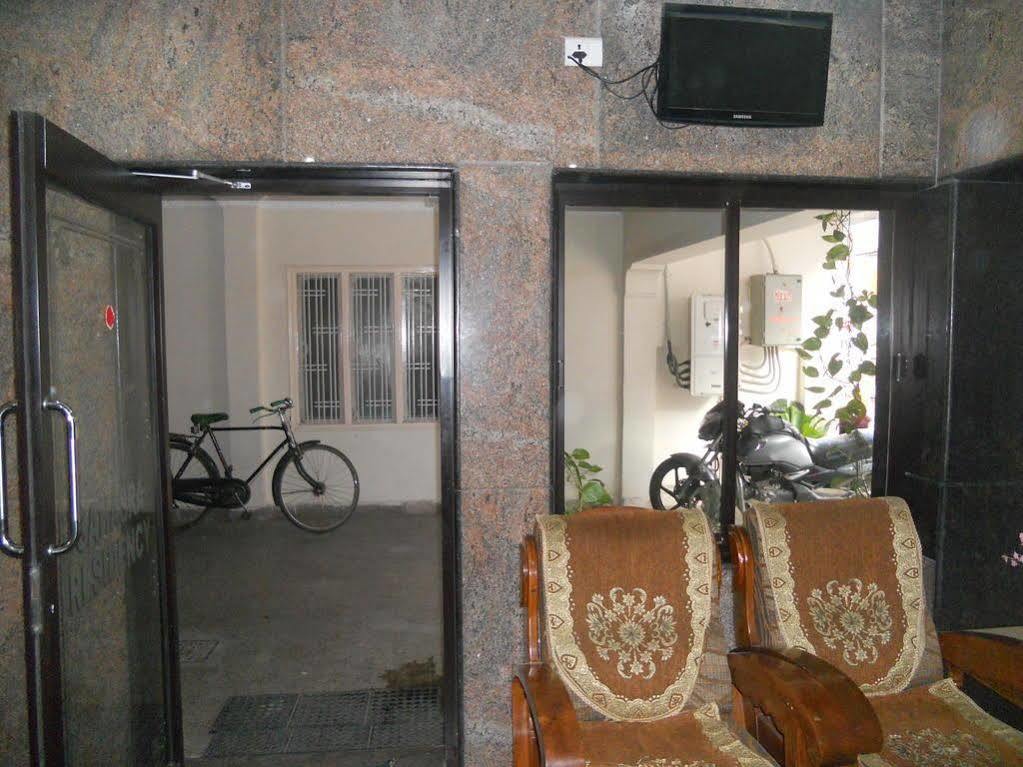 Hotel Sahasra Residency Tirupati Exteriör bild