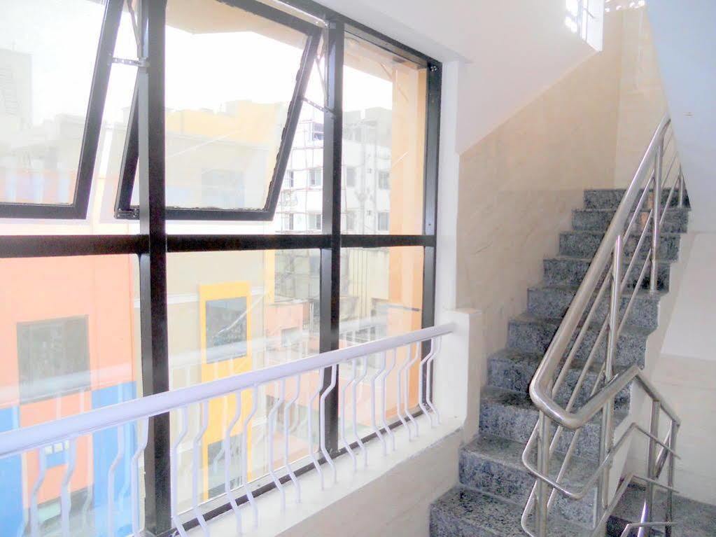 Hotel Sahasra Residency Tirupati Exteriör bild