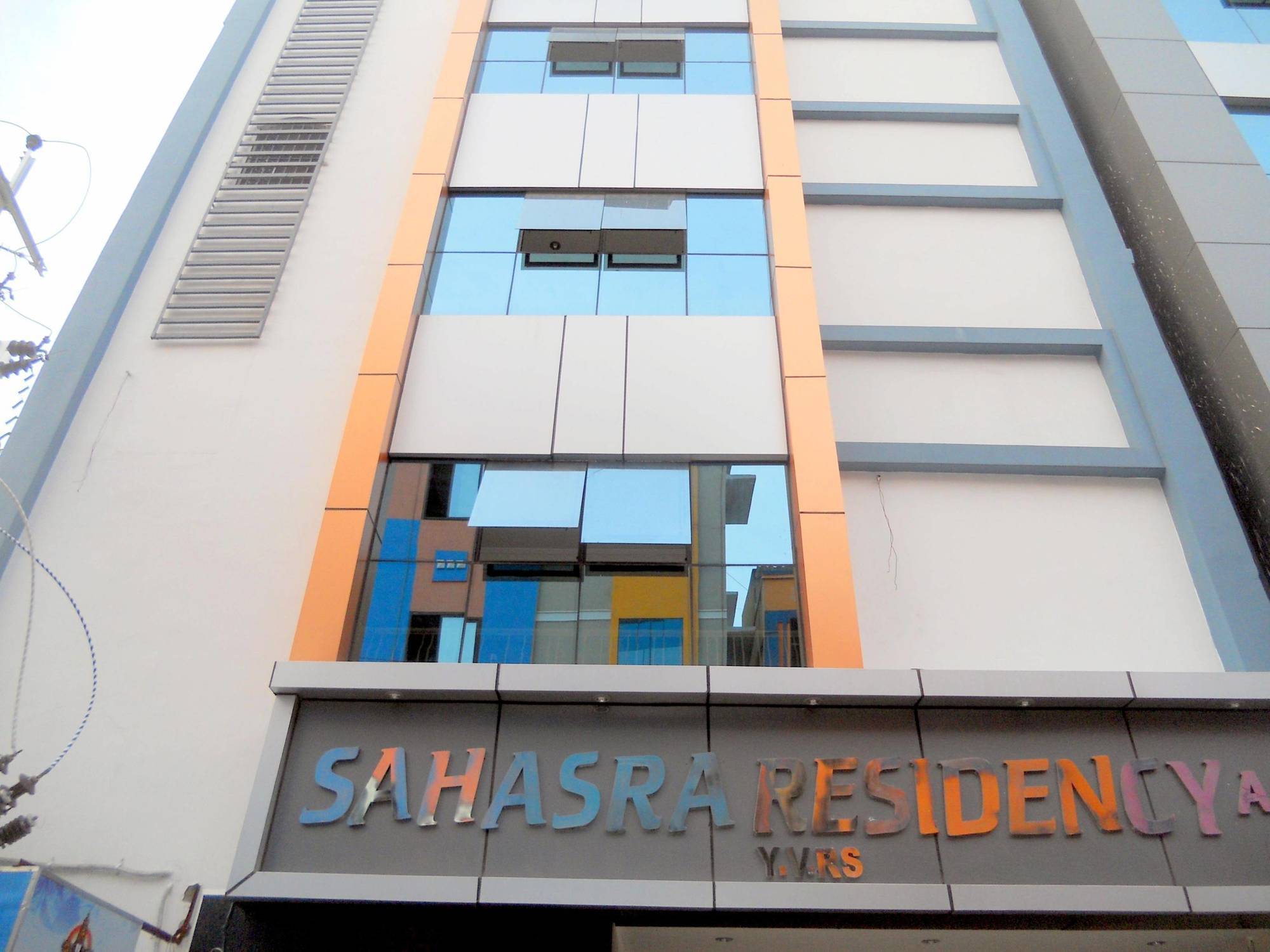 Hotel Sahasra Residency Tirupati Exteriör bild